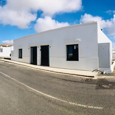 Alegranza In The Beautiful Village Of Mozaga, Lanzarote Apartment
