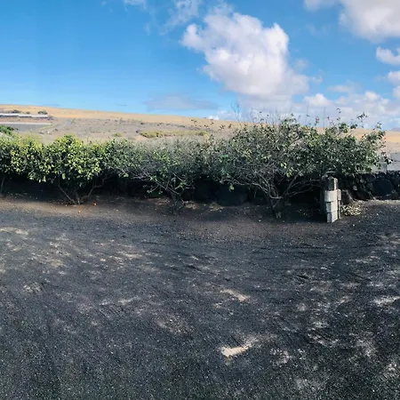 Alegranza In The Beautiful Village Of Mozaga, Lanzarote Apartment *